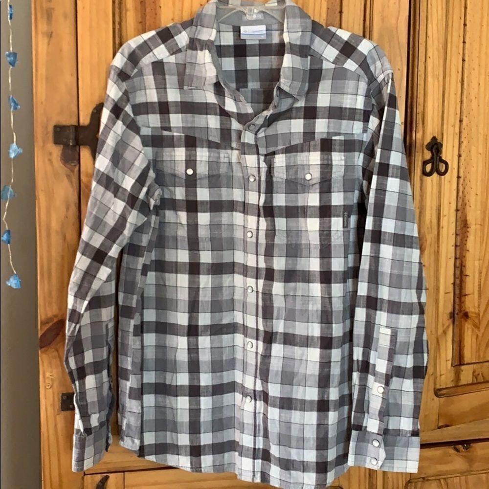 ***** 5 for $25 Columbia regular fit shirt
